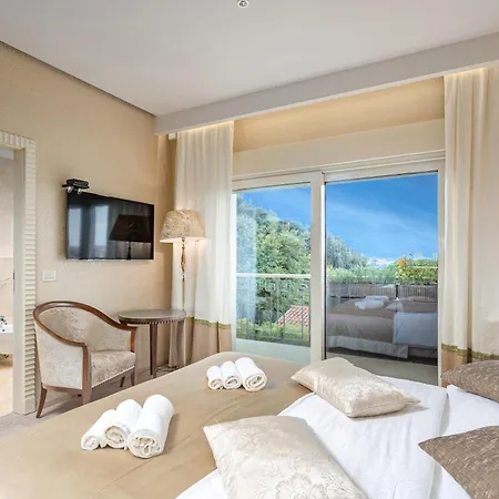 Villa Oasi Pool & Spa - Happy *
